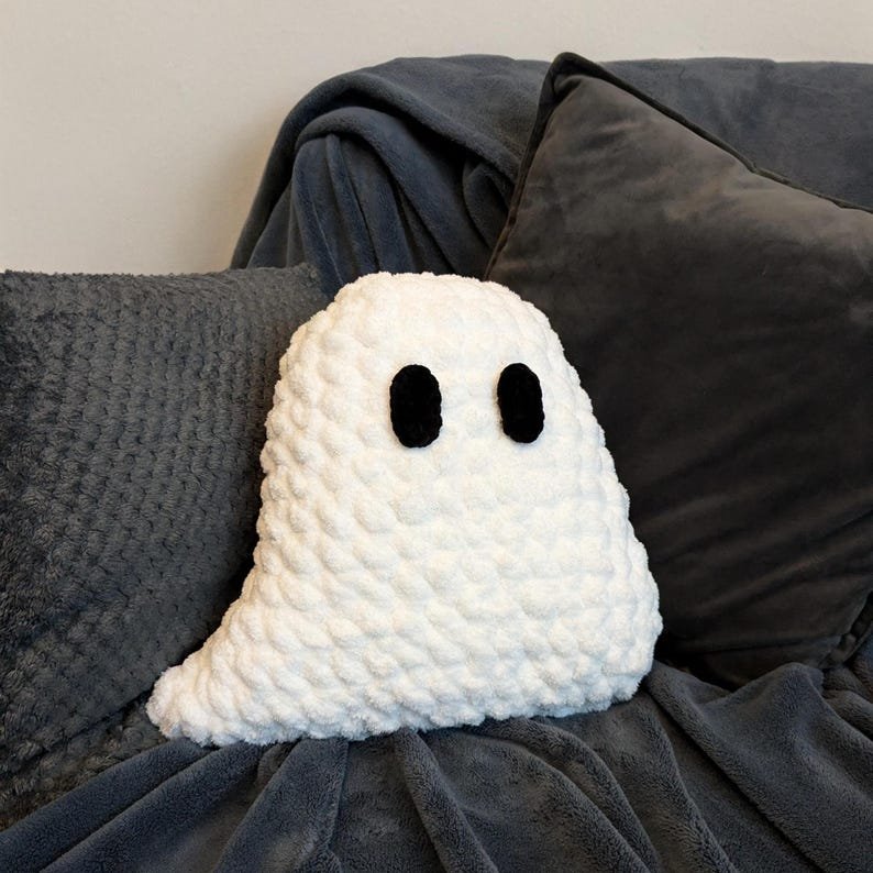 boo buddy pillow crochet pattern